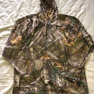 RealTree Sweat Shirt, Menโs XL